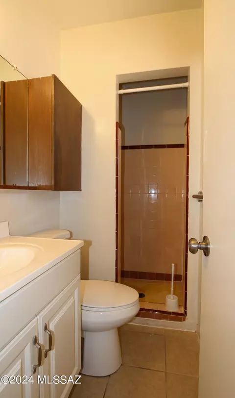 5713 E 2nd St, Tucson, AZ 85711 photo 16