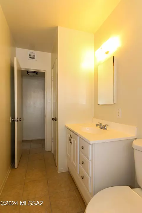 5713 E 2nd St, Tucson, AZ 85711 photo 21