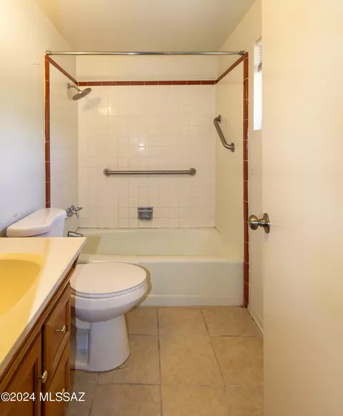 5713 E 2nd St, Tucson, AZ 85711 photo 19