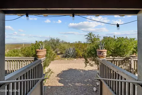 6320 E Grace Ln, Sahuarita, AZ 85629