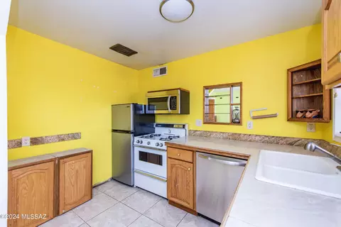 2819 E Beverly Dr, Tucson, AZ 85716 photo 12