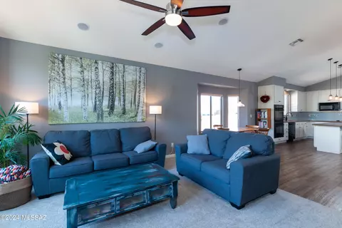 Living - 13802 E Red Hawk Sky Trl, Vail, AZ 85641 photo 2 of 4