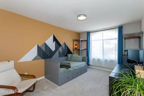 Bedroom - 13802 E Red Hawk Sky Trl, Vail, AZ 85641 photo 7 of 10