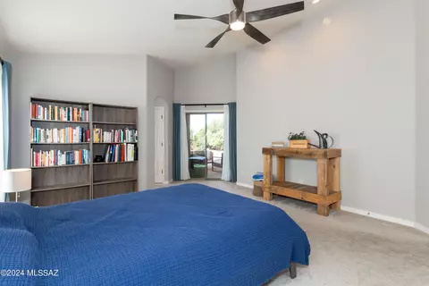 Bedroom - 13802 E Red Hawk Sky Trl, Vail, AZ 85641 photo 4 of 10