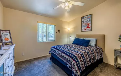 10675 E Bridgeport St, Tucson, AZ 85747 photo 19
