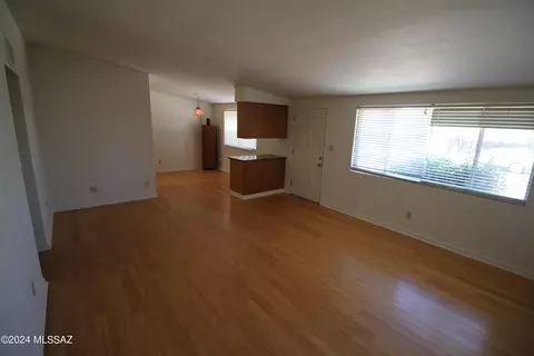 5526 E 2nd St, Tucson, AZ 85711 photo 6