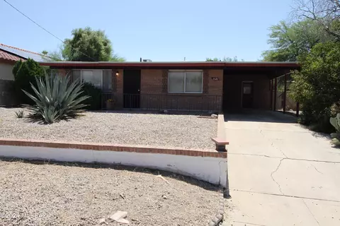 5526 E 2nd St, Tucson, AZ 85711 photo 2