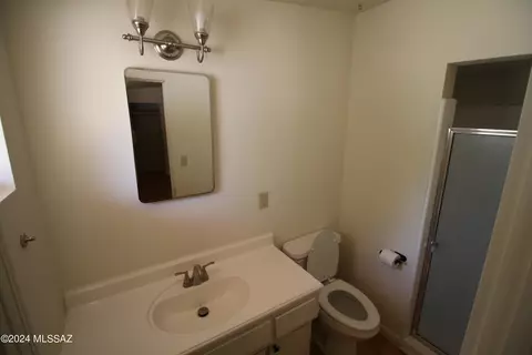 5526 E 2nd St, Tucson, AZ 85711 photo 9