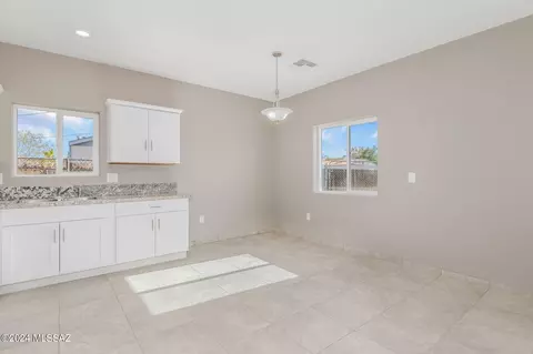 1123 N 14th Ave, Tucson, AZ 85705 photo 18