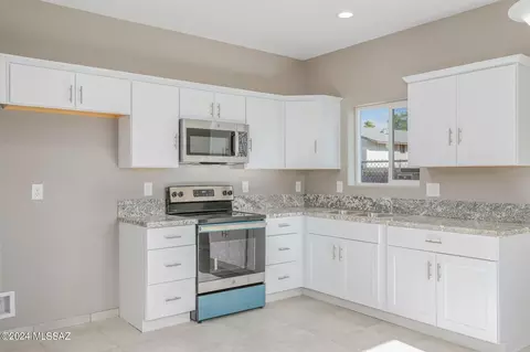 1123 N 14th Ave, Tucson, AZ 85705 photo 16