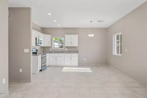 1123 N 14th Ave, Tucson, AZ 85705 photo 19