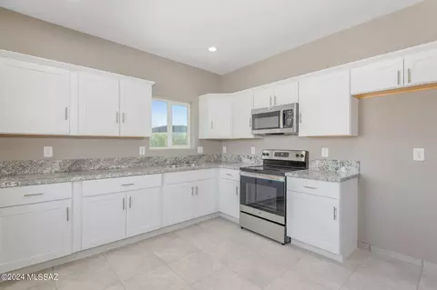 1123 N 14th Ave, Tucson, AZ 85705 photo 5