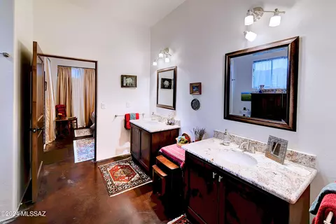 Bath - 6440 S Upper Valley Rd, Vail, AZ 85641 photo 3 of 5