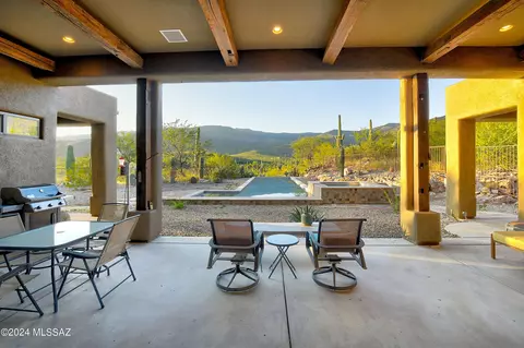 Exterior - 6440 S Upper Valley Rd, Vail, AZ 85641 photo 3 of 11
