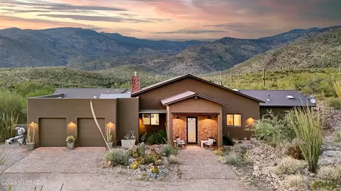 Exterior - 6440 S Upper Valley Rd, Vail, AZ 85641 photo 2 of 11