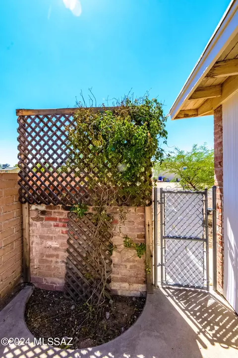 2963 E 24th St, Tucson, AZ 85713 photo 25