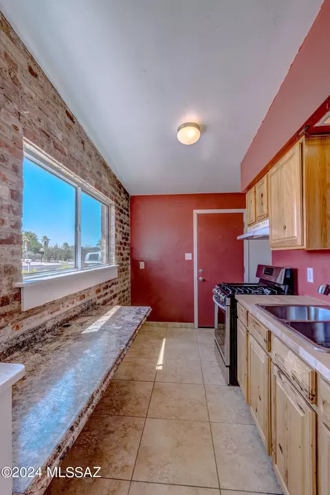 2963 E 24th St, Tucson, AZ 85713 photo 8