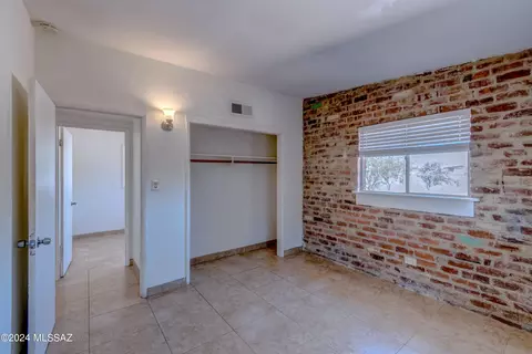 2963 E 24th St, Tucson, AZ 85713 photo 18