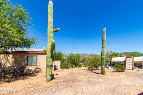 9800 W Picture Rocks Rd, Tucson, AZ 85743