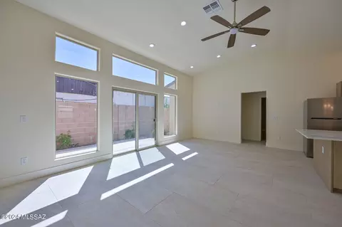 1616 E Hedrick Dr, Tucson, AZ 85719 photo 4