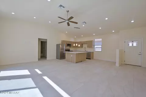 1616 E Hedrick Dr, Tucson, AZ 85719 photo 10