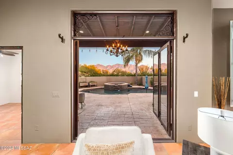 954 W Dancing Rain Ct, Oro Valley, AZ 85755