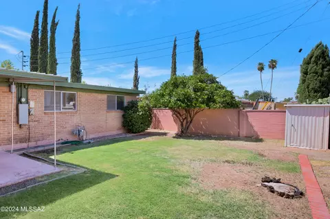 7557 E 35th St, Tucson, AZ 85710 photo 16