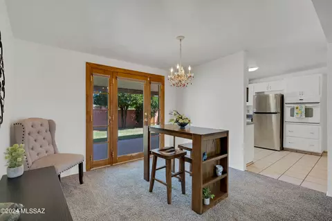 7557 E 35th St, Tucson, AZ 85710 photo 9