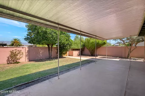 7557 E 35th St, Tucson, AZ 85710 photo 17