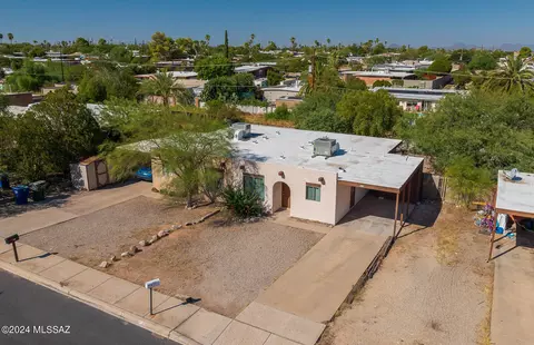 925 N Camino Seco, Tucson, AZ 85710