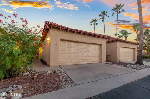 8468 E Tiffany Dr, Tucson, AZ 85715