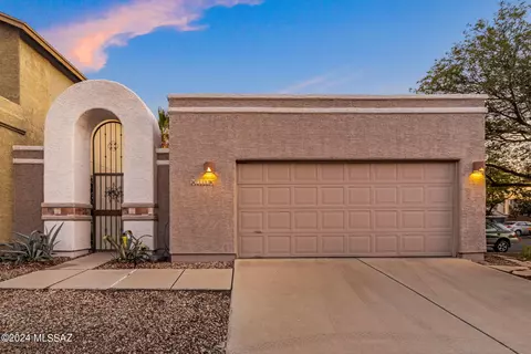 2989 W Agena Dr, Tucson, AZ 85742