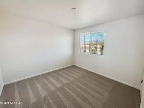 Bedroom - 11307 E Squash Blossom Loop, Tucson, AZ 85747 photo 7 of 8