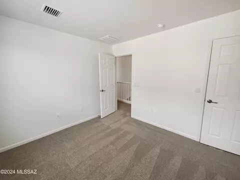 Bedroom - 11307 E Squash Blossom Loop, Tucson, AZ 85747 photo 6 of 8