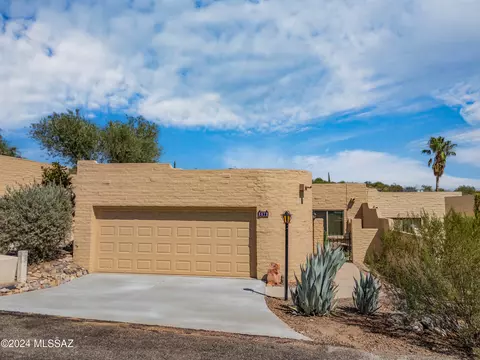 5072 N Placita Del Lazo, Tucson, AZ 85750