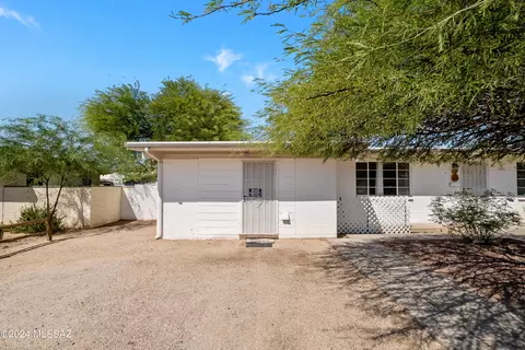 Exterior - 6337 E Baylor Dr, Tucson, AZ 85710 photo 9 of 10