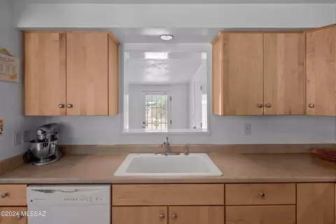 Kitchen - 6337 E Baylor Dr, Tucson, AZ 85710 photo 3 of 4