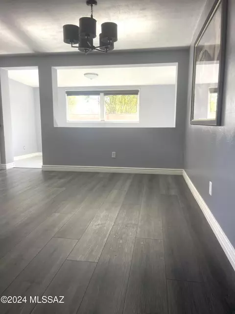 Dining - 7316 E 35th St, Tucson, AZ 85710 photo 1 of 1