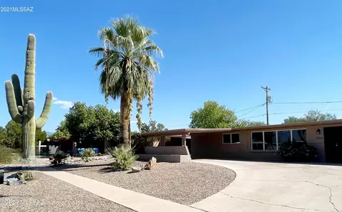 Exterior - 7316 E 35th St, Tucson, AZ 85710 photo 1 of 3