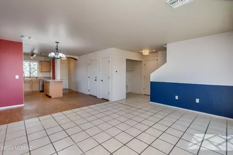 Living - 888 E Robert Hansen Dr, Tucson, AZ 85706 photo 3 of 5