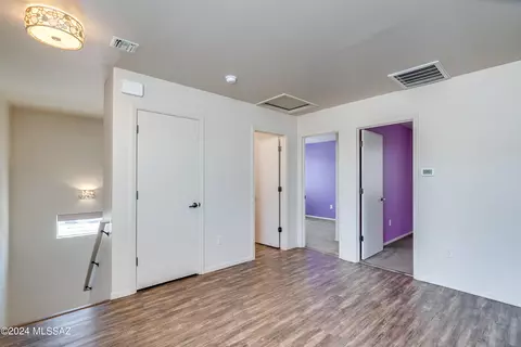 Entry Way - 888 E Robert Hansen Dr, Tucson, AZ 85706 photo 5 of 5