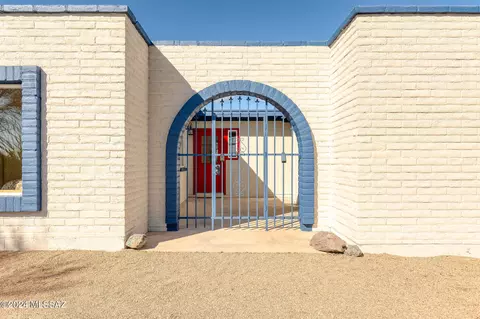 8281 E Cloud Rd, Tucson, AZ 85750 photo 5