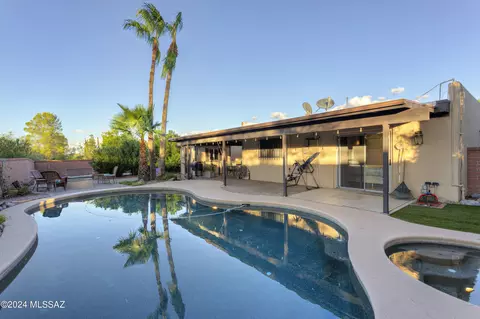 1442 S Santa Belia, Green Valley, AZ 85614