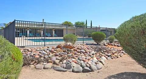 4152 E Megan Dr, Tucson, AZ 85712 photo 32