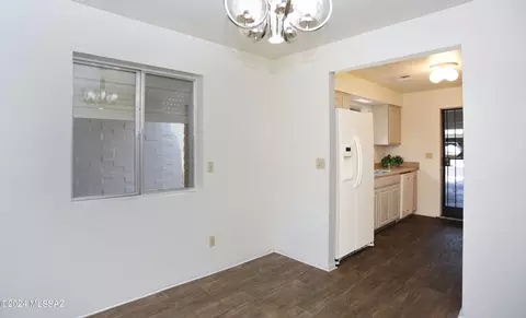 4152 E Megan Dr, Tucson, AZ 85712 photo 8