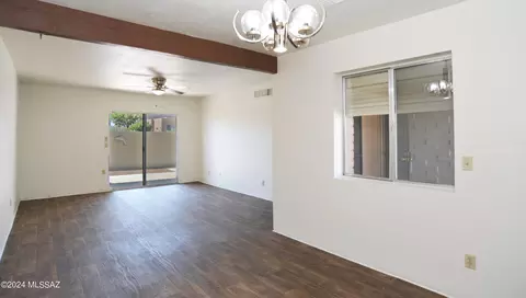4152 E Megan Dr, Tucson, AZ 85712 photo 4