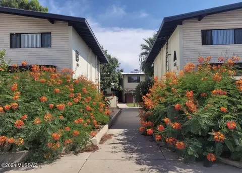 1324 S Avenida Polar #D209, Tucson, AZ 85710