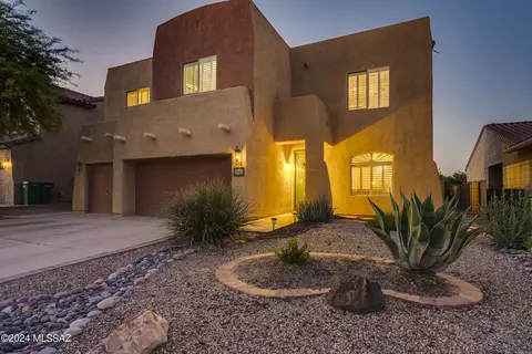 497 E Via Puente De Las Rosas, Sahuarita, AZ 85629