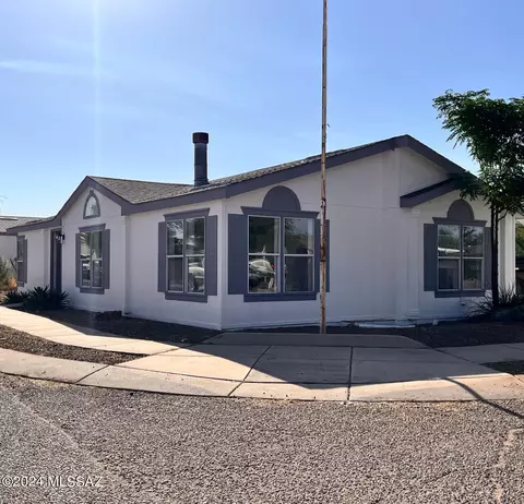 4063 E White Water Dr, Tucson, AZ 85706