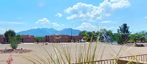 4133 S Golden Lynx Rd, Green Valley, AZ 85614